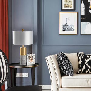Lumind américain Simple <span class=keywords><strong>Jazz</strong></span> blanc marbre créatif lampe de table cuivre plaqué Villa modèle salon chambre lampe de table de chevet - Product Image 3