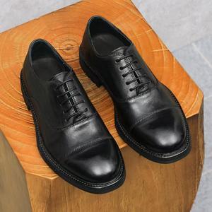 Chaussures habillées pour hommes de haute qualité à lacets avec semelle en caoutchouc souple durable et confortable, chaussures pour hommes faites à la main, nouveau style - Product Image 2