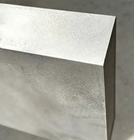 Portail de jardin moderne et élégant en aluminium avec design à persiennes, traité thermiquement, taille personnalisable, service de modélisation 3D pour la sécurité de la cour arrière