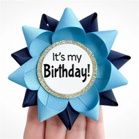 OKAY Badges Boutons Faits Main Joyeux Anniversaire, Décoration Ruban Rosette pour Filles, Garçons, Femmes