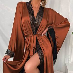 Nueva Ropa de Dormir de Lujo en Satén de Manga Larga con Bata Elegante y Ribete de Encaje - Product Image 5