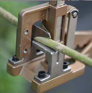 Herramienta <span class=keywords><strong>Profesional</strong></span> <span class=keywords><strong>para</strong></span> Injertos de Árboles Frutales y Viñas de Jardín - Product Image 2