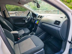 Venta al por Mayor a Bajo <span class=keywords><strong>Precio</strong></span> de Autos Usados Volkswagen <span class=keywords><strong>Polo</strong></span> 2016 <span class=keywords><strong>2017</strong></span> 2018 en Buen Estado con Gran Potencia - Product Image 3