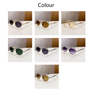 <span class=keywords><strong>Gafas</strong></span> <span class=keywords><strong>de</strong></span> <span class=keywords><strong>Sol</strong></span> <span class=keywords><strong>Polarizadas</strong></span> UV400 <span class=keywords><strong>de</strong></span> Alta Calidad al por Mayor, Diseño OEM/ODM en Material Metálico, Montura Redonda Pequeña para Hombre y <span class=keywords><strong>Mujer</strong></span> - Product Image 5