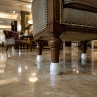 Protections de pieds de meubles blanches, capuchons anti-rayures pour chaises, canapés, tables et lits