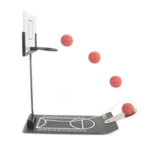 卸売オフィスデスクデスクデスクトップミニチュアバスケットボールシューティングゲーム