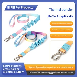 Original Hersteller Lieferant Langlebiges Polyester Stoßdämpfendes Ausziehbares Geschirr-Set Hundehalsband Leine für Hunde Outdoor-Spaziergänge - Product Image 4