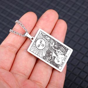 Ciondolo con Carte dei Tarocchi Rider Waite Inciso al Laser, Amuleto Astrologico e Divinatorio, Gioielli in Acciaio Inossidabile, Collane per Donne e Uomini - Product Image 4