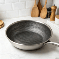 Poêle Wok FLEY Écologique en Acier Inoxydable avec Revêtement Céramique Nid d'Abeille Antiadhésif Compatible Induction, Lavable au Lave-Vaisselle, Sans PFOA