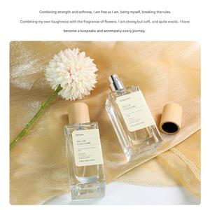 Aopoka 4 Smell 50ml Perfume para Mujer, <span class=keywords><strong>Eau</strong></span> <span class=keywords><strong>de</strong></span> <span class=keywords><strong>Toilette</strong></span> en Spray, Aroma Amaderado, Duradero, Refrescante, Personalizado, OEM, Perfumes Corporales para Damas - Product Image 6