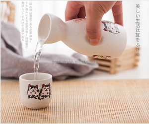 Großhandel benutzer definierte traditionelle japanische Topf mit Servier flasche 4 Tassen niedlichen Kitty Muster Keramik Sake Cup Set - Product Image 3