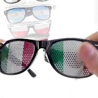 2026 Lunettes de fan de sport personnalisées Drapeau de pays de football en plastique avec logo personnalisé