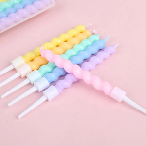 شموع عيد ميلاد سعيد لولبية من Homesun بالجملة - شموع صديقة للبيئة بتأثير الألعاب النارية - Product Image 4