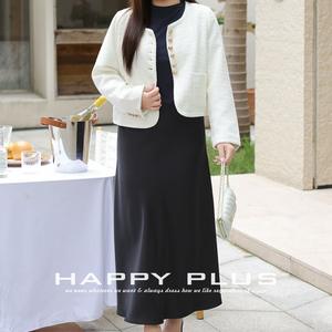 Conjunto Elegante Happy Plus: Top de Manga Corta con Cuello Alto y Falda Midi de Tela Lisa para Mujer Talla Grande - Product Image 1