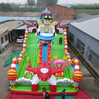 Château gonflable d'intérieur pour enfants avec toboggan pour enfants