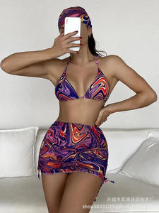 Prêt à expédier Sexy 2025 maillots <span class=keywords><strong>de</strong></span> <span class=keywords><strong>bain</strong></span> quatre pièces à impression numérique pour femmes avec <span class=keywords><strong>bandeau</strong></span> - Product Image 2