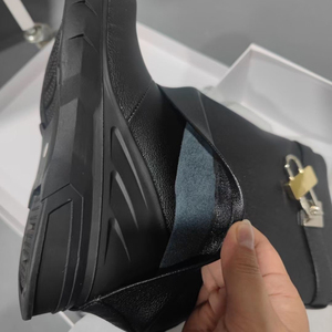 Botas de Mujer de Cuero Auténtico de Alta Calidad, con Plataforma Gruesa y Cierre, Botas de Diseño en Cuero Negro Sexy para Mujer - Product Image 4