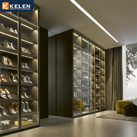 Kelen 2026 Armoire de luxe pour chambre à coucher, designs d'armoires walk-in, armoire sur mesure avec structure
