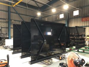 NOUVEAU projecteur laser ultra courte focale AWOL Aetherion 4K avec écran de projection ALR à levée au sol 16:9 Aetherion 3 - Product Image 4