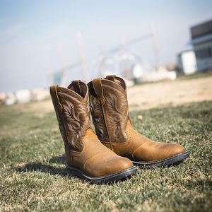 <span class=keywords><strong>Bottes</strong></span> de cowboy de style occidental rétro pour hommes semelle extérieure en <span class=keywords><strong>caoutchouc</strong></span> antidérapante <span class=keywords><strong>bottes</strong></span> en cuir véritable chaussures hommes <span class=keywords><strong>bottes</strong></span> du désert à bout carré - Product Image 2