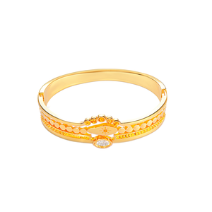 Brazalete de Acero Inoxidable con Baño de Oro PVD, Joyería Sostenible y Resistente para Mujer - Product Image 2