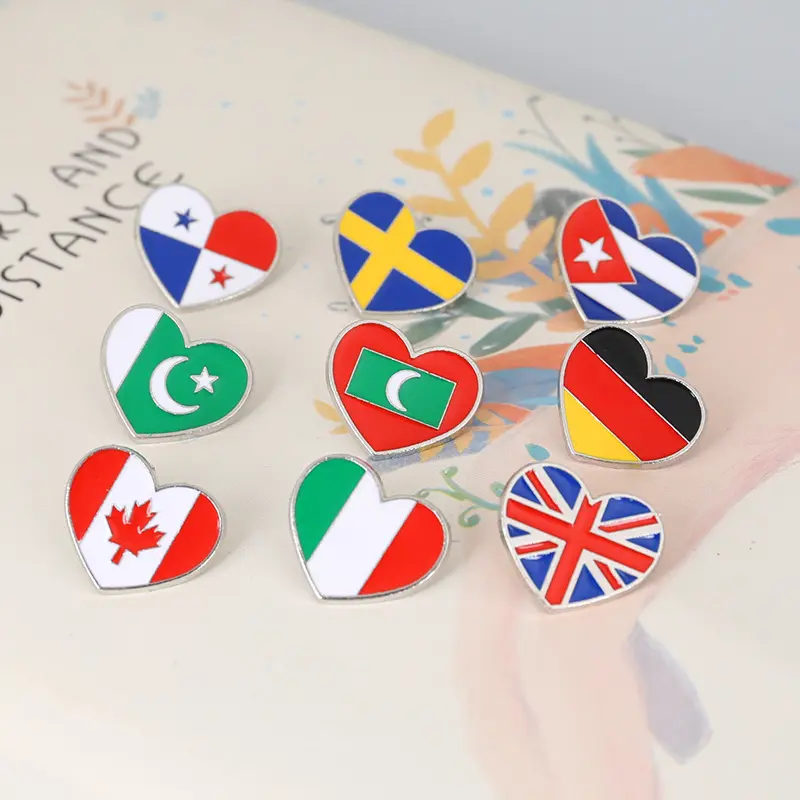 Pin de solapa con diseño personalizado en forma de corazón, Bandera de país con forma de corazón, para viaje internacional, Suecia, pakistaní, Australia