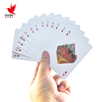 Conception personnalisée avant arrière en plastique imprimé étanche résistant à l'usure PokerBoîte de publicité cartes à jouer perles de conception de carte à jouer