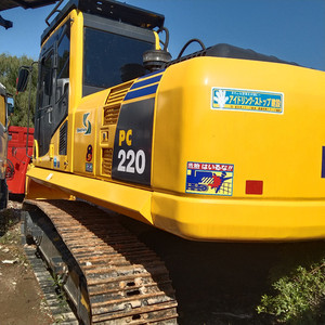 Excavadora Usada Komatsu PC220-8 de 22 Toneladas, Motor Cummins, Bomba Hidráulica Kawasaki, Válvula, Motor, Capacidad de Cucharón de 1.2m, Modelo 2021, Bajo Consumo - Product Image 2