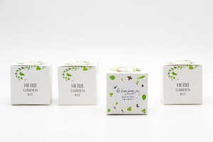 Kit de jardinage d'herbes aromatiques biologiques Kit de culture d'herbes aromatiques avec 8 kits de pots de démarrage d'herbes biodégradables - Product Image 4