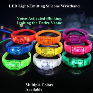 กำไลข้อมือ LED เรืองแสงพร้อมระบบเสียง 3 โหมด สำหรับงานปาร์ตี้ปีใหม่ คอนเสิร์ต งานเรฟ คริสต์มาส และงานเทศกาลต่างๆ - Product Image 4