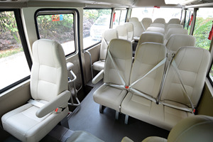 Autobús Pequeño JOYLONG de 19 Asientos Nuevo/Usado/Minibús Tipo Coaster VIP en Venta, Precio de Autobús Coaster Tipo Diésel o Gasolina - Product Image 4