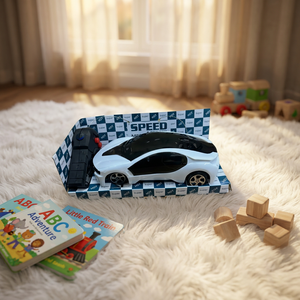 Voiture télécommandée électrique blanche et noire en plastique, alimentée par piles, modèle RC sport, pour jeu intérieur et extérieur - Product Image 2