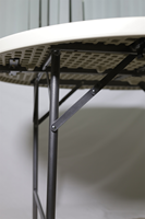 60-Zoll Klappbarer Kunststofftisch auf Lager für Outdoor-Events, Hochzeiten, Partys, Bankette, Hotels, Restaurants, Standardverpackung