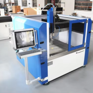 YCWJ CNC piccola macchina da taglio a getto <span class=keywords><strong>d</strong></span>'acqua in metallo Waterjet produttore di piccole serie a getto <span class=keywords><strong>d</strong></span>'acqua garanzia di un anno - Product Image 2