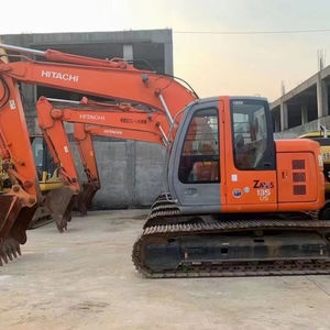 รถขุดตีนตะขาบรถขุดขนาด13ตันเครื่องจักรมือสองได้รับการรับรองจาก hitachiZX135 - Product Image 1