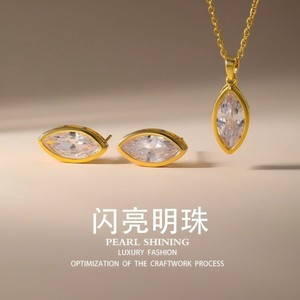 Ensemble de boucles d'oreilles et collier en cuivre nacré brillant, motif œil porte-bonheur, bijoux de luxe pour femmes, ensembles de bijoux de mode pour soirée - Product Image 1