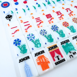 Disponibile: Set Mahjong Americano Metropolitan Boutique, con Mappa della Metropolitana Personalizzata, Edizione di Lusso, Gioiello da Collezione, Gioco Sociale Classico e Sofisticato - Product Image 1