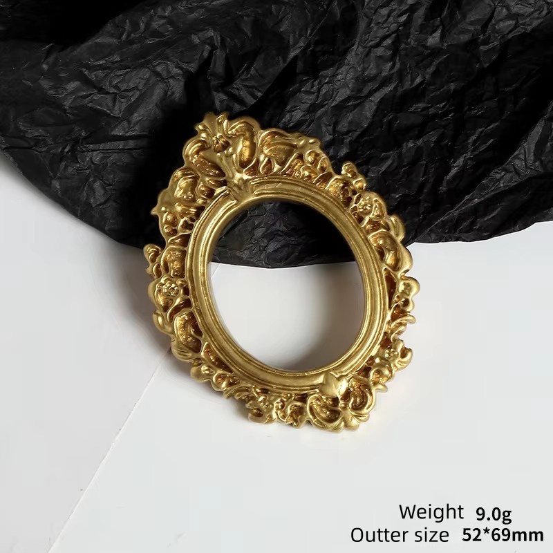 Marco de fotos ovalado dorado