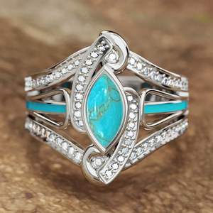 Anello Geometrico Vintage Marquise per Donne, Gioiello da Dito Chic e alla Moda - Product Image 1