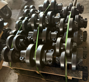 日立クローラークレーンKH125、KH150、KH180-3、KH230-3には50Mn/40SiMnTiクローラーボトムローラーが装備されています。 - Product Image 3