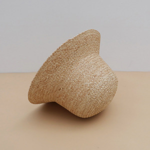 Sombrero trenzado de paja de rafia natural para mujer <span class=keywords><strong>Toyo</strong></span> Down Brim Cloche - Product Image 5