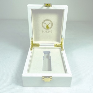 Tùy chỉnh sang trọng MDF Nước hoa Oud da hộp nước hoa rỗng chai Gỗ hộp da sang trọng Nước hoa Hộp bao bì với chai - Product Image 3