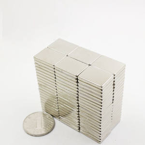 มอเตอร์แม่เหล็กนีโอดิเมียมสี่เหลี่ยมขนาดมินิ30ปีจากประเทศจีน - Product Image 2