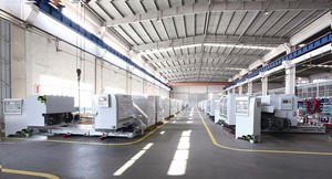 Máy cưa đa lưỡi Reignmac dùng cho xưởng cưa, cắt nhiều tấm gỗ với bộ phận động cơ chính - Product Image 5