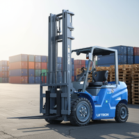 Chariot élévateur miniature Liftron CPD20 avec batterie lithium-ion et pneus pleins pour les opérations de stockage en entrepôt