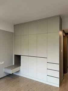 <span class=keywords><strong>Armario</strong></span> de Dormitorio Moderno Francés JINGSHUN, <span class=keywords><strong>Puertas</strong></span> Corredizas de Madera Maciza, Estante Ajustable, Ecológico, Gran Capacidad, Personalización Completa - Product Image 5