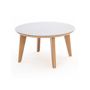 Mesa de centro moderna para sala de estar diseñada para una decoración elegante del hogar, superficie duradera y centro de mesa perfecto para el uso diario familiar. - Product Image 1