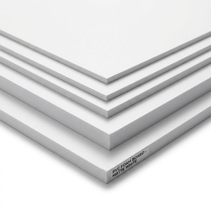 Panneau en mousse PVC-WPC blanc, épaisseur 8 mm, densité 0,8 g/cm³, non toxique, résistant aux UV/au feu, imperméable, panneaux écologiques - Product Image 1
