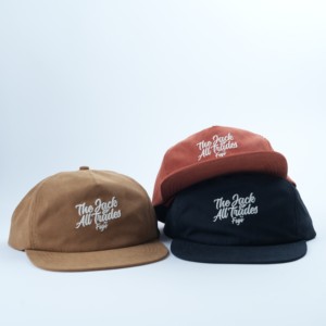 Cappello da papà personalizzato a 5 pannelli non strutturato, aggiungi il tuo ricamo, in cotone, con visiera leggermente curva - Product Image 1