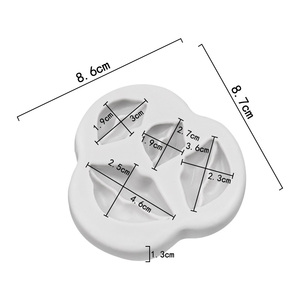 254 3D Silicone Nhựa Epoxy Khuôn 4 Lỗ Hình Dạng Môi Trẻ Em Tự Làm Tay Làm Cho Đất Sét Khuôn Bánh Trang Trí Kẹo Ren Sô Cô La Khuôn - Product Image 2